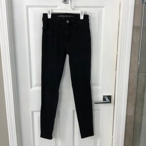 American Eagle black high rise jegging (size 0)